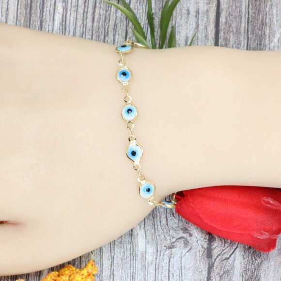 "Trendy Handmade Bracelet – A Stylish Gift for Women & Girls, MAR091641 - Picture 1 of 10